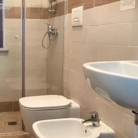 Charming In Vieste, 25 M², Shared Pool * 维耶斯泰